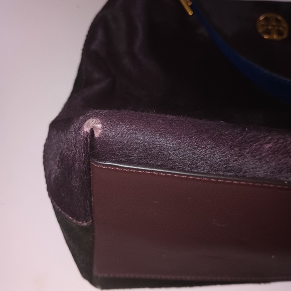 Tory Burch Calf Hair Shoulder Bag - Picture 8 of 16